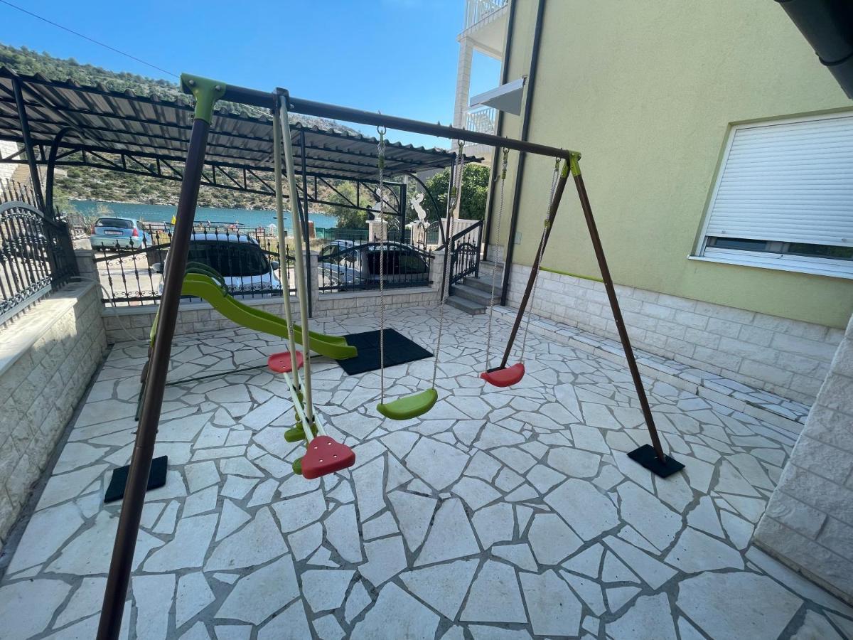 Apartment Antonija Rogoznica  Exterior foto